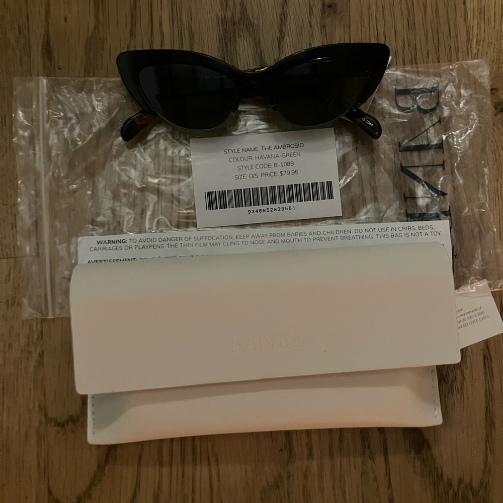 Banbe Ambrosio Havana Green Cat-Eye Sunglasses - Picture 4 of 4